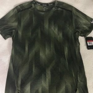 Men’s Dri-Fit short sleeve